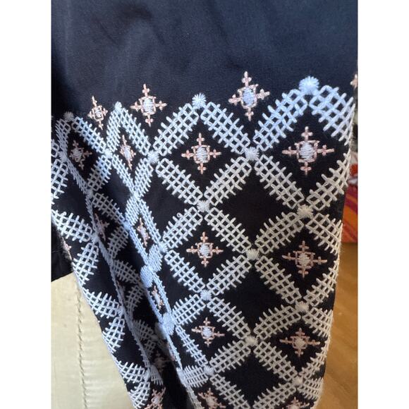 NWT Rebecca Minkoff Tiffany Off-the-shoulder Embroidered Top Size XS - Picture 3 of 7